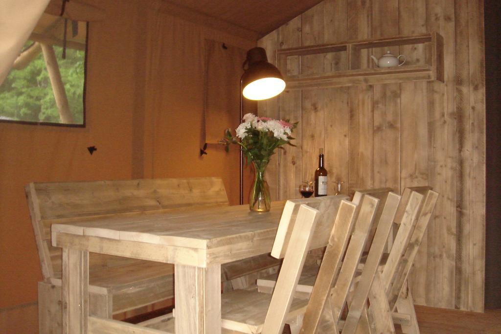 Camping De La Bonnette Caylus Exterior photo